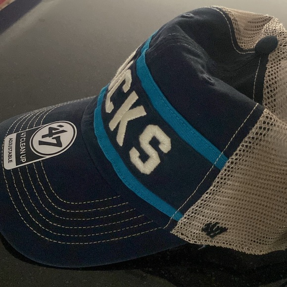 🏒NHL ‘47 Anaheim Ducks  Mesh Trucker Hat. ((Adjustable) - Picture 3 of 6